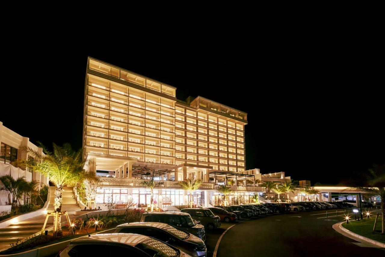 Ala Mahaina Condo Hotel Motobu Eksteriør bilde
