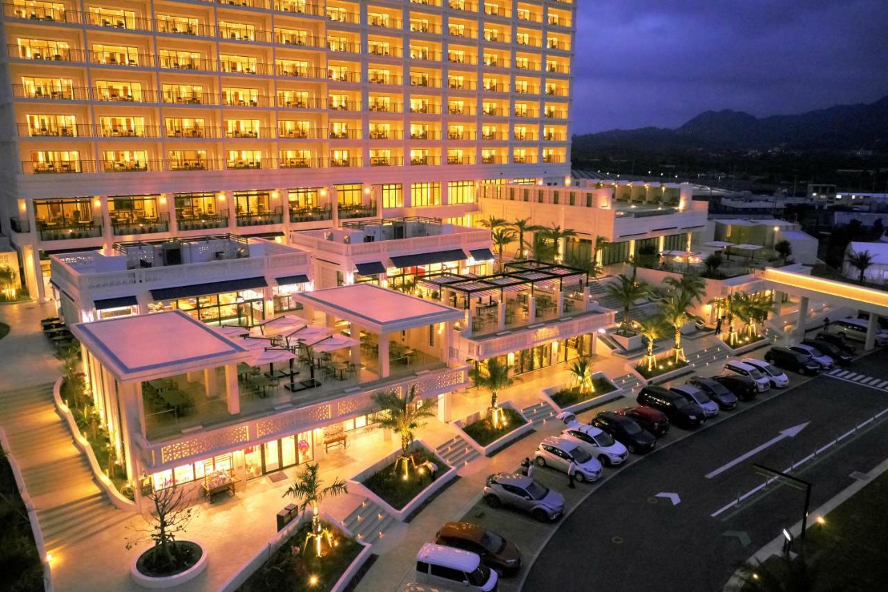 Ala Mahaina Condo Hotel Motobu Eksteriør bilde